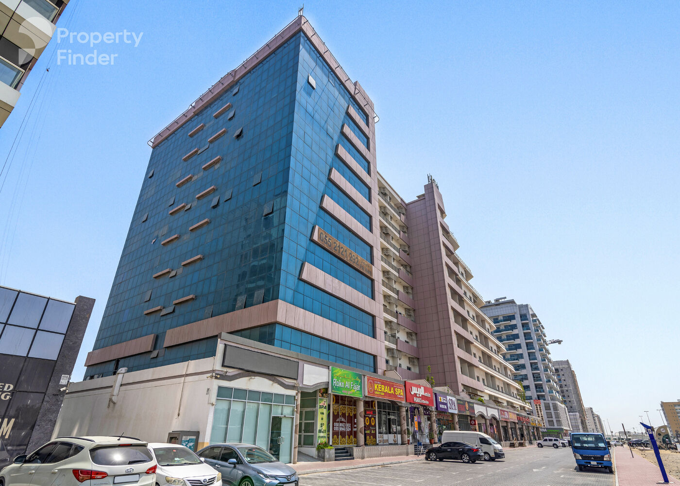 Gallery mosaic item small first