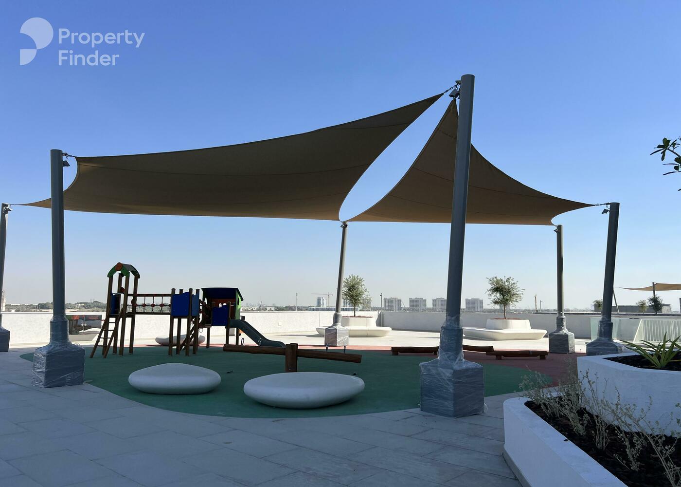 Gallery mosaic item small first