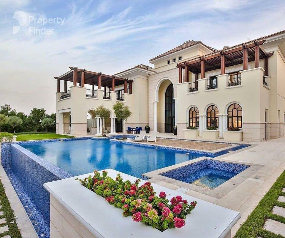 Gallery mosaic item small first