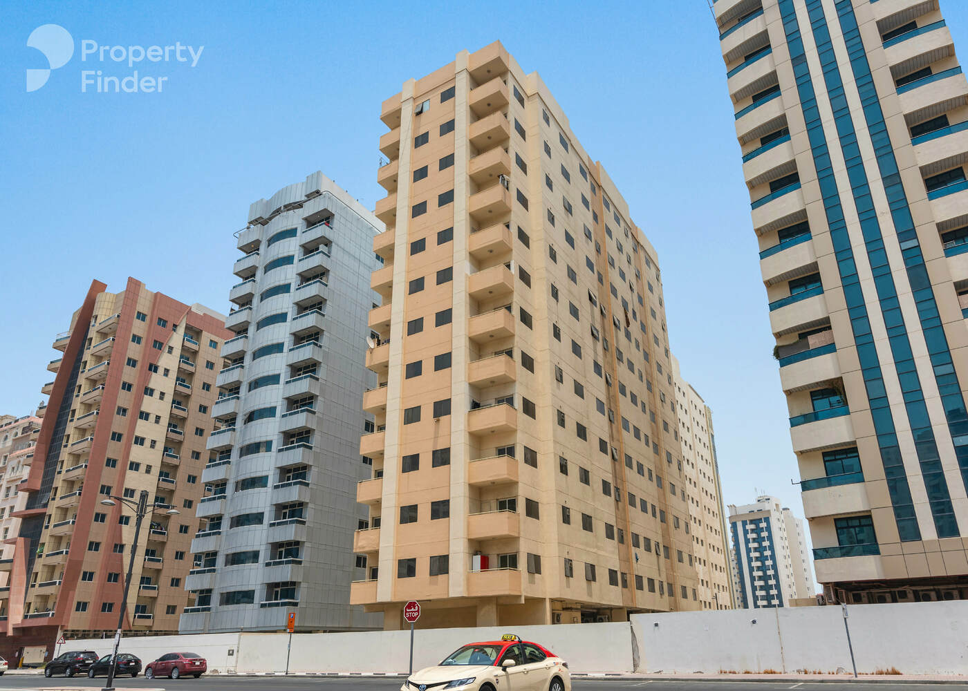 Gallery mosaic item small first