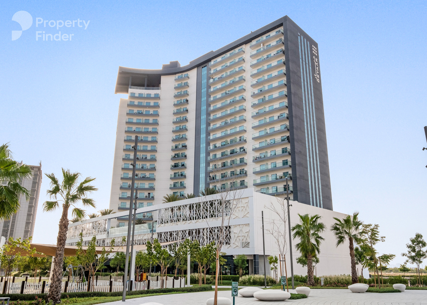 Gallery mosaic item small first