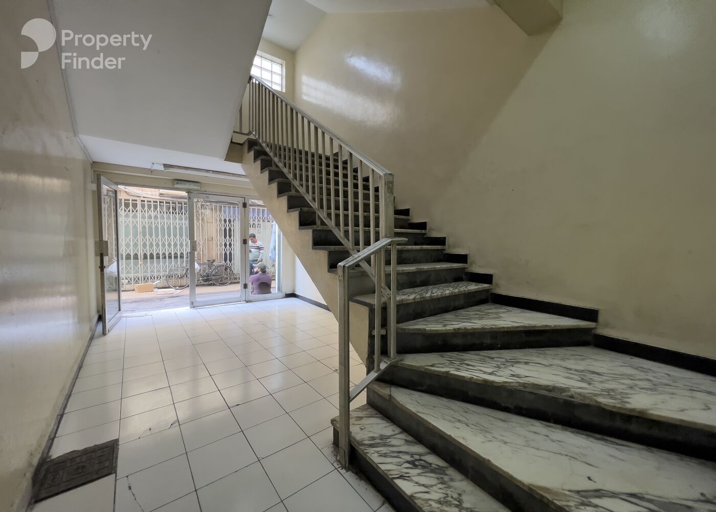 Gallery mosaic item small first