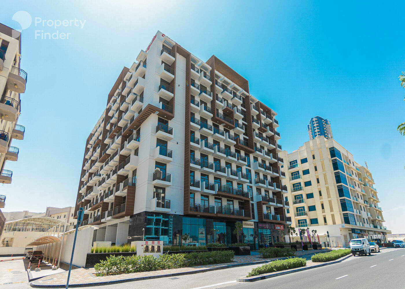 Gallery mosaic item small first