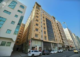 برج بوابة المدينة