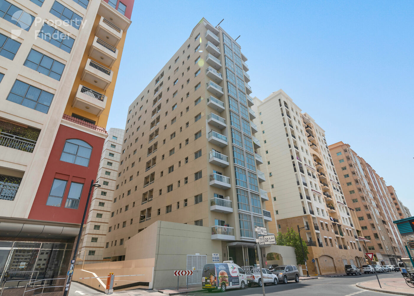 Gallery mosaic item small first