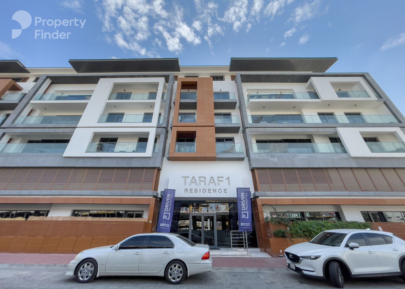 Gallery mosaic item small first