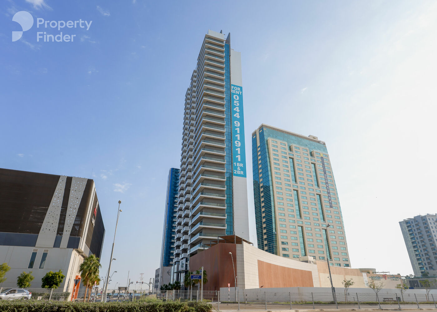 Gallery mosaic item small first