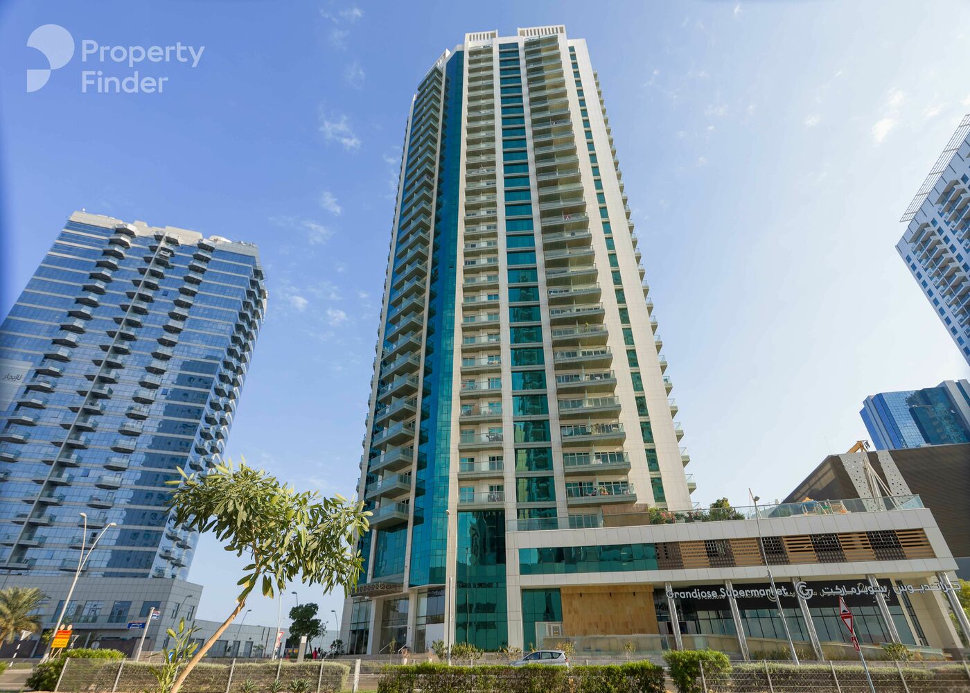 Gallery mosaic item small first