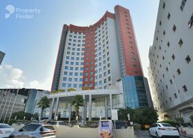 برج فندق كراون بالاس