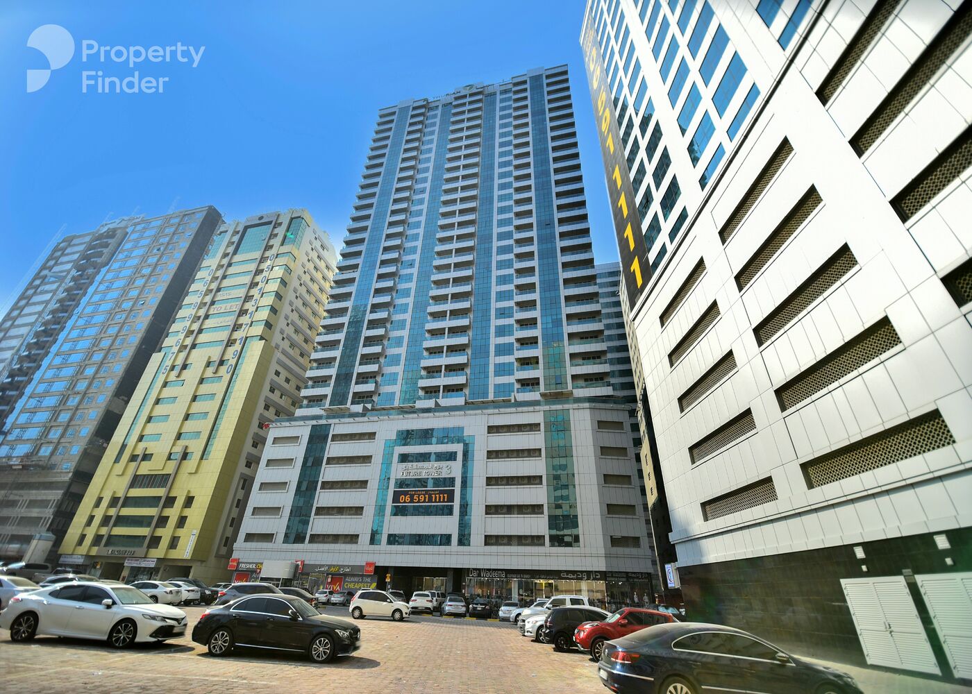 Gallery mosaic item small first