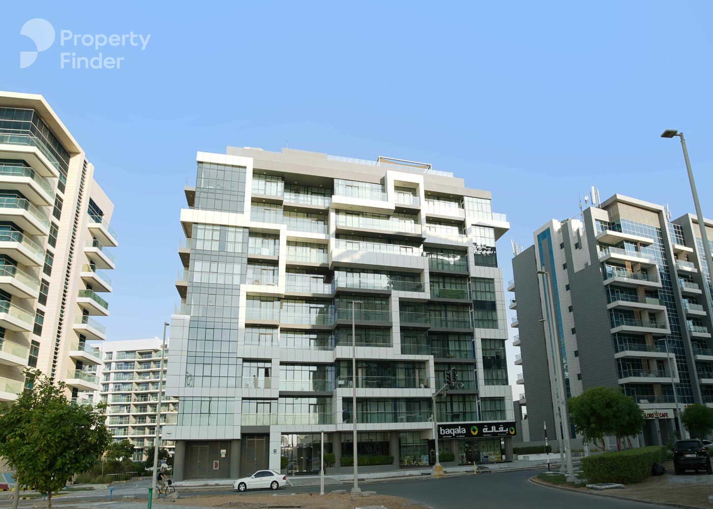 Gallery mosaic item small first