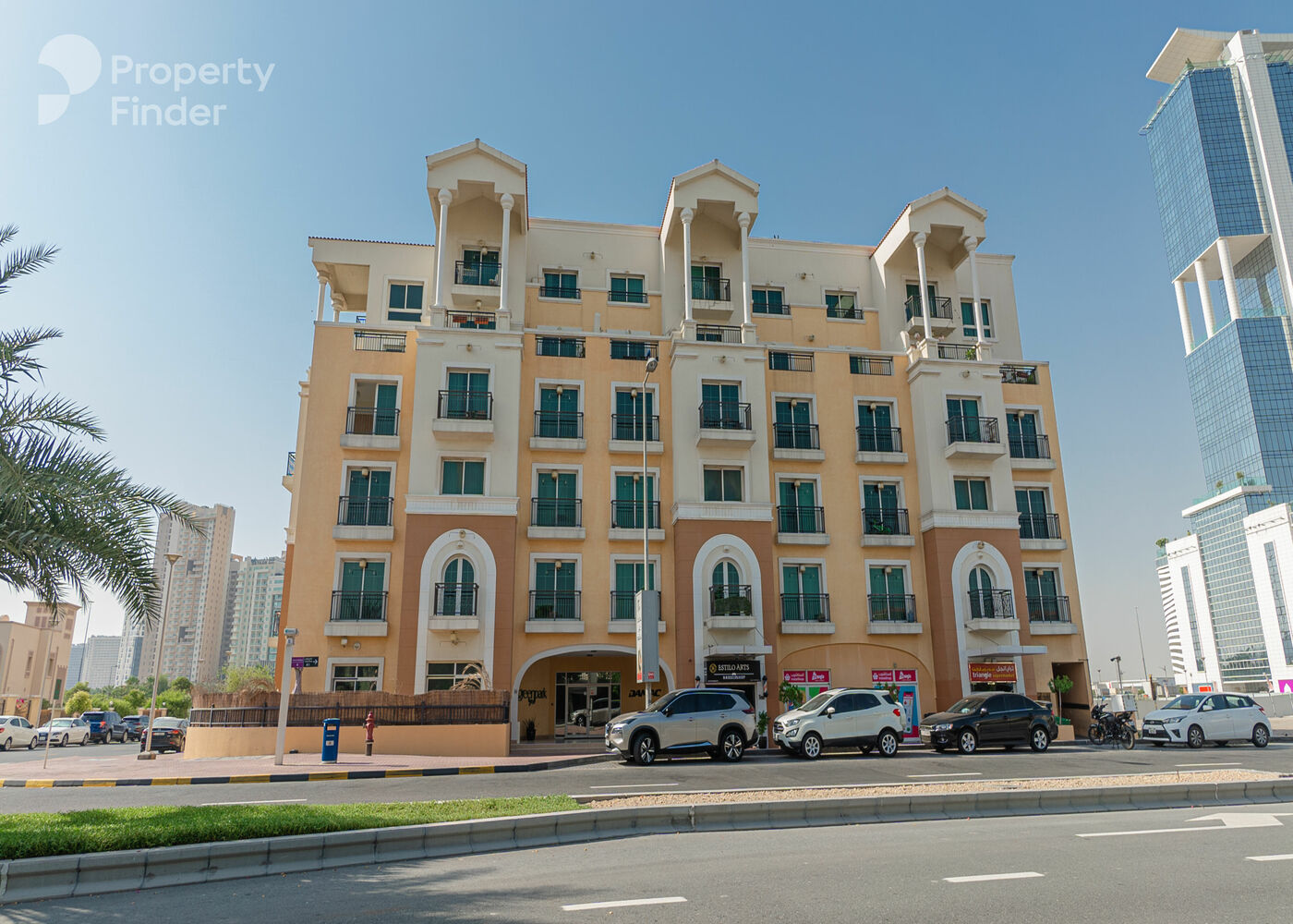 Gallery mosaic item small first