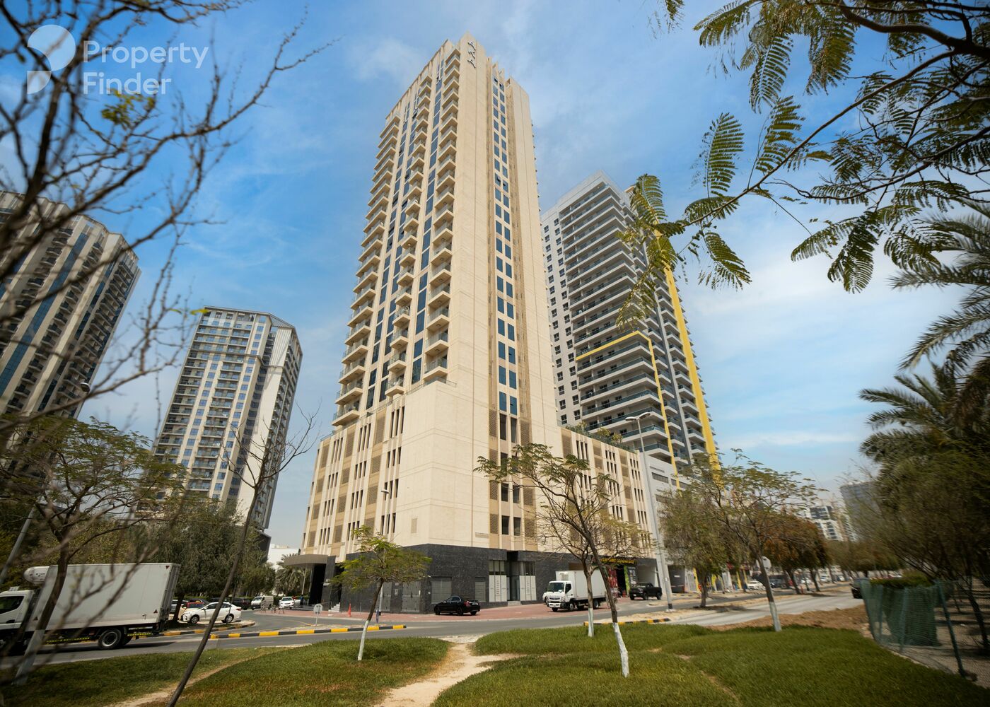 Gallery mosaic item small first