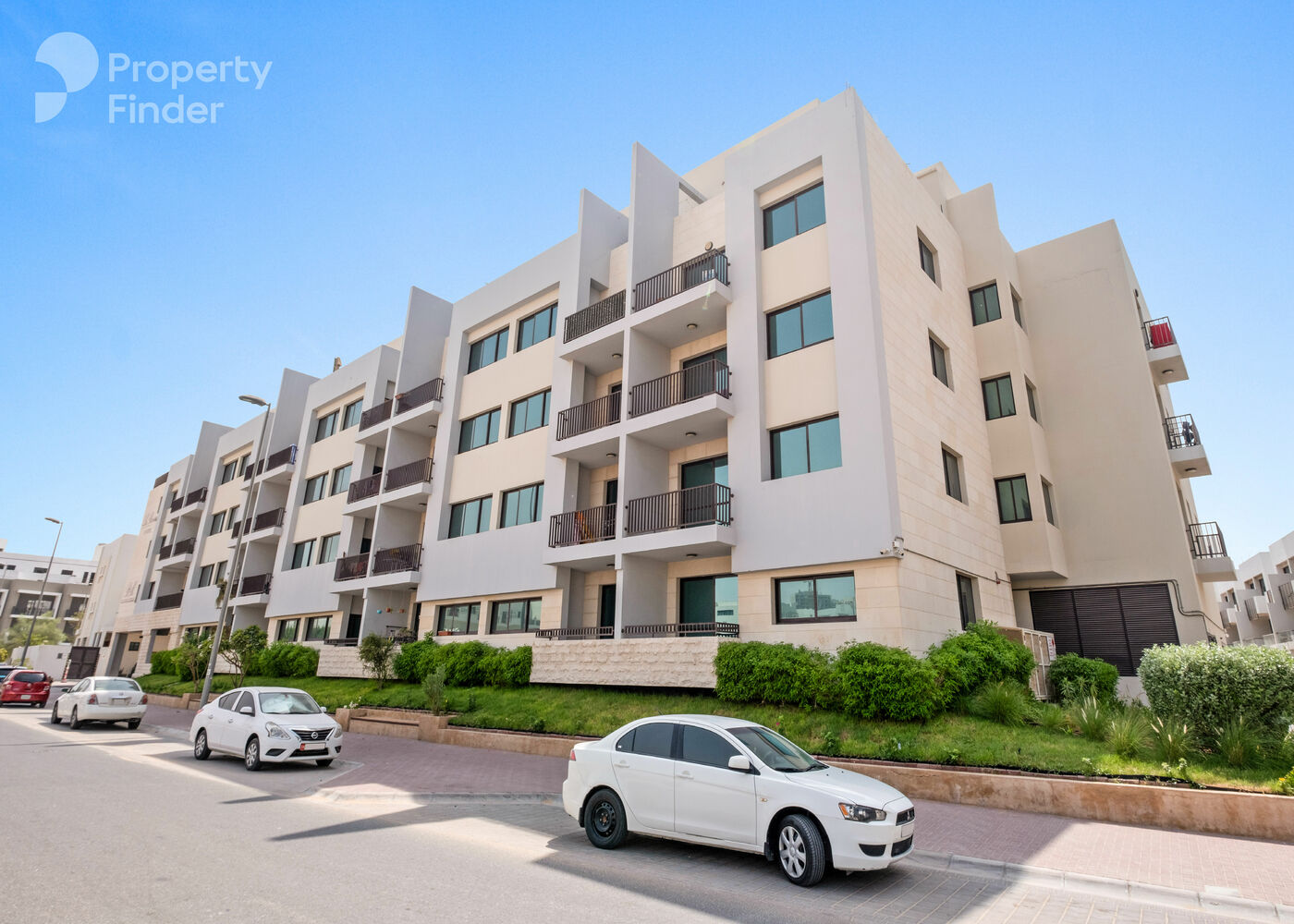 Gallery mosaic item small first