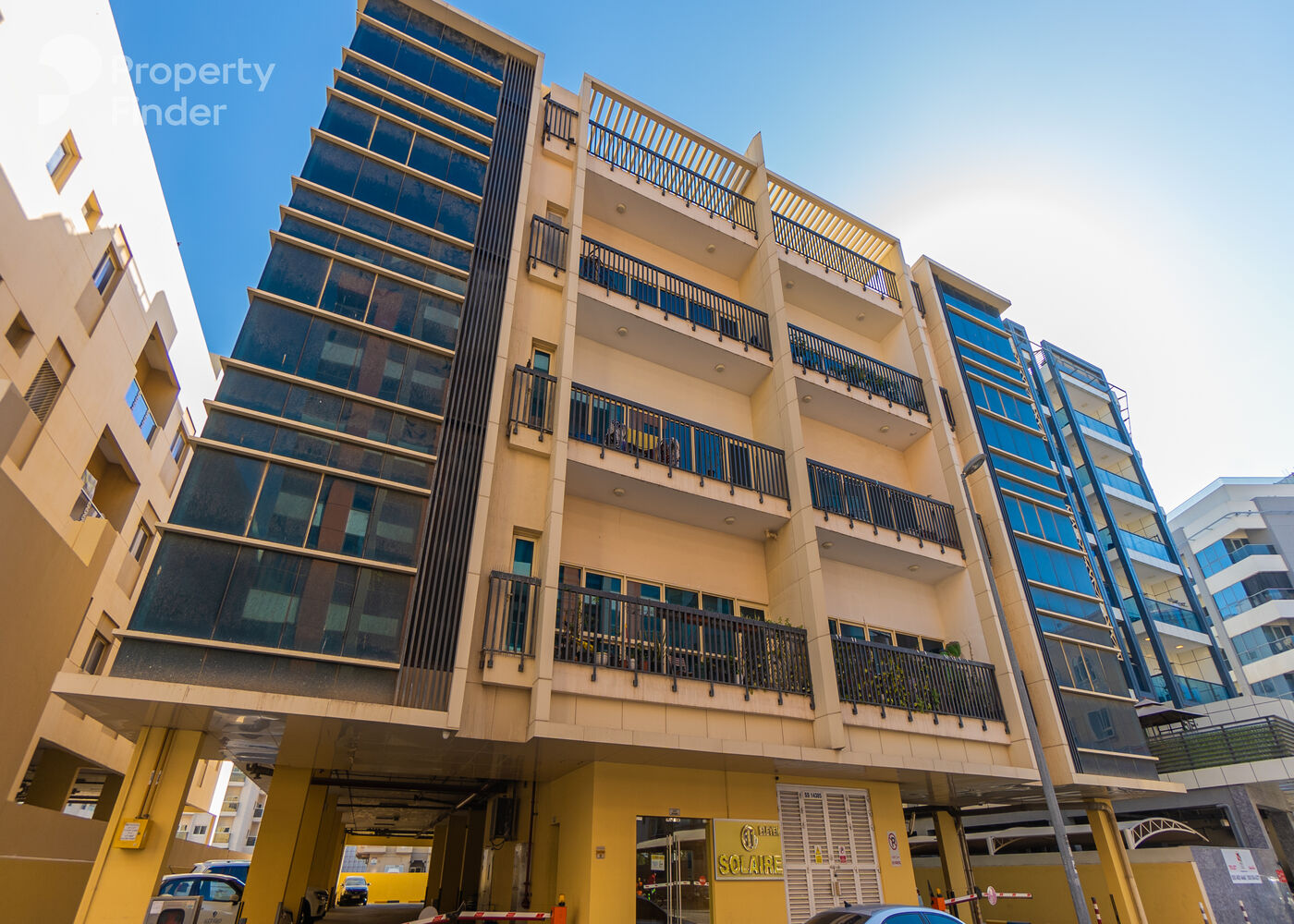 Gallery mosaic item small first