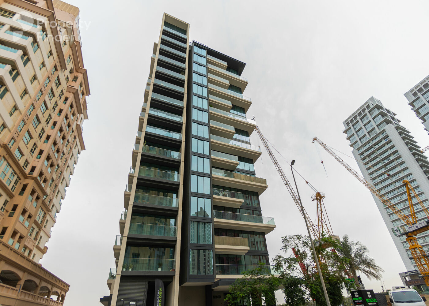 Gallery mosaic item small first