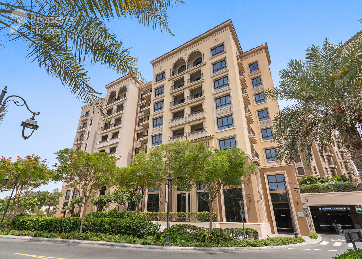 Gallery mosaic item small first