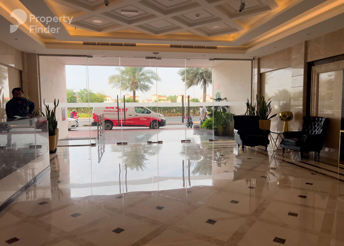 Gallery mosaic item small first