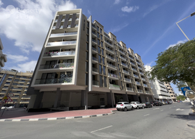 Image for Building Exterior in Golden Sands 16