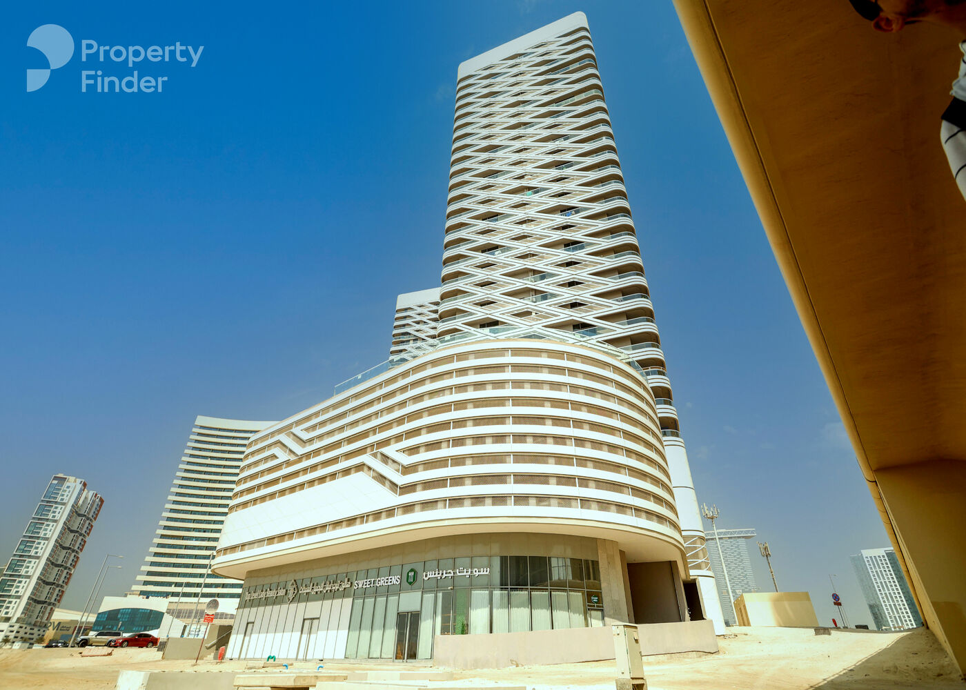 Gallery mosaic item small first