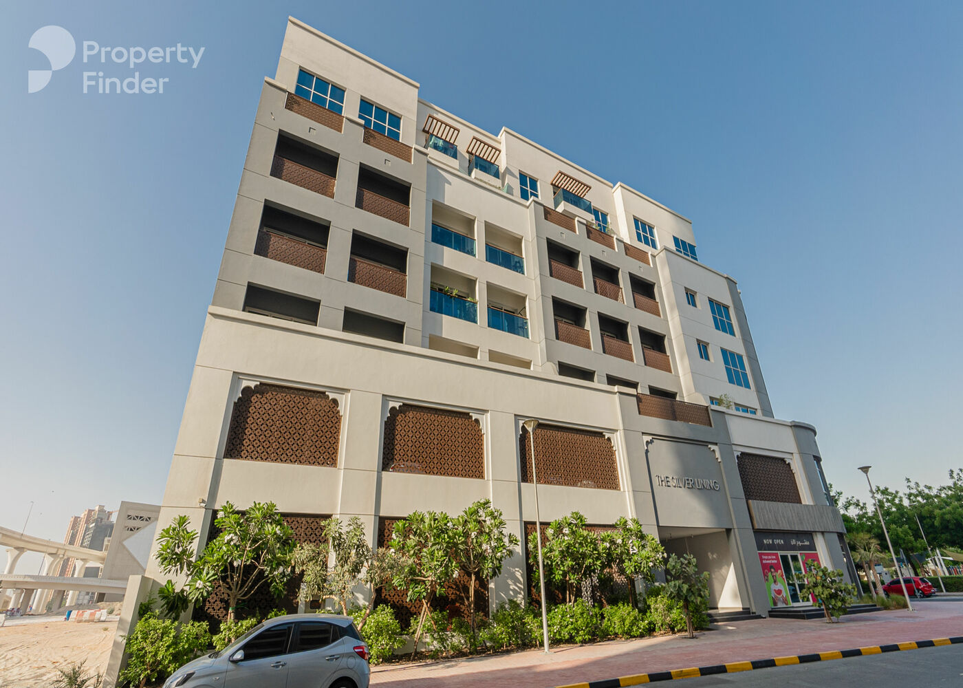 Gallery mosaic item small first