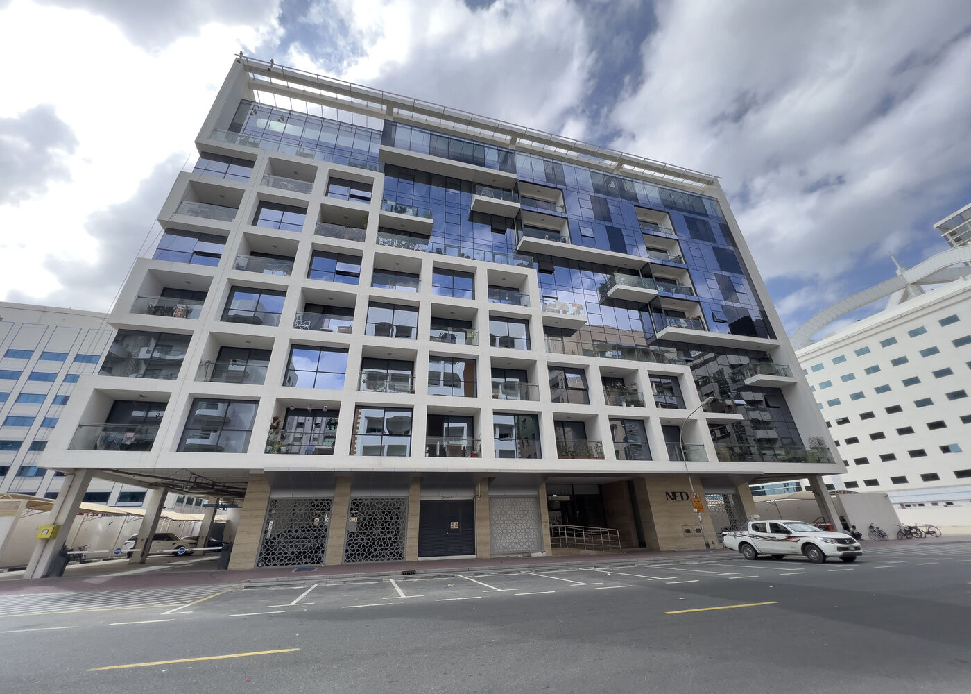 Image for Building Exterior in Mankhool 70