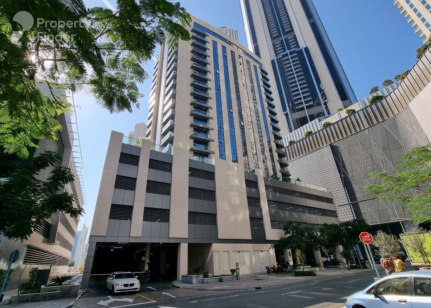 Gallery mosaic item small first