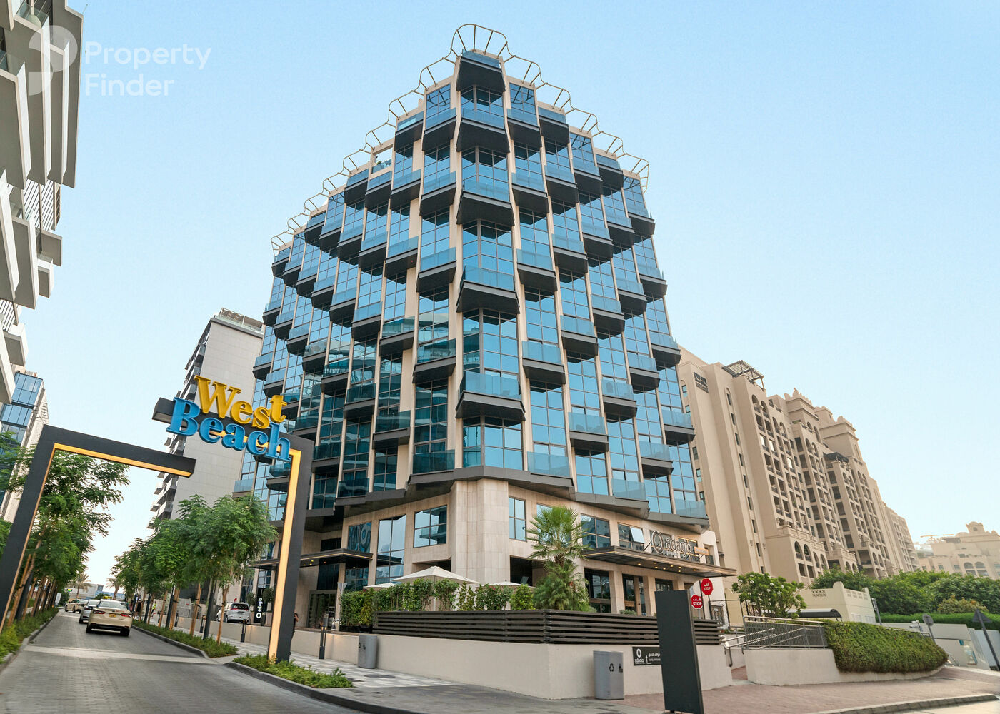 Gallery mosaic item small first