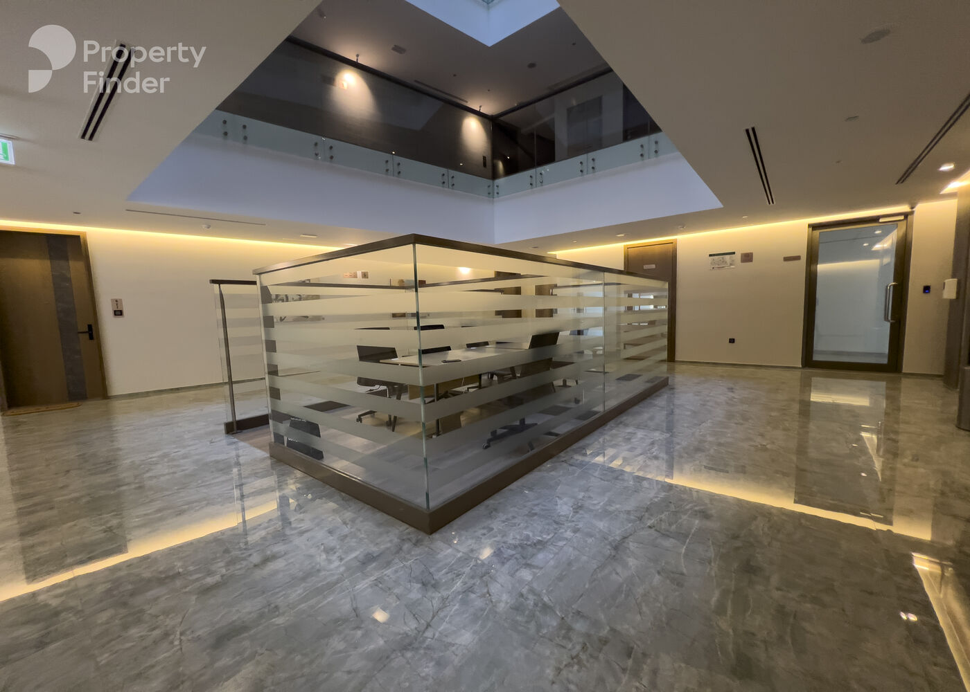 Gallery mosaic item small first