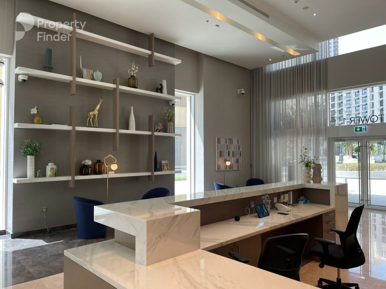 Gallery mosaic item small first