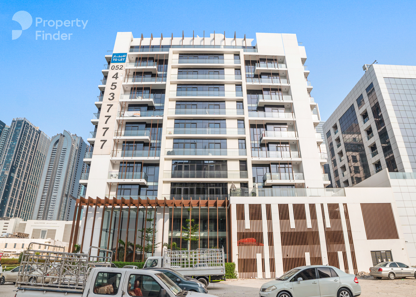 Gallery mosaic item small first