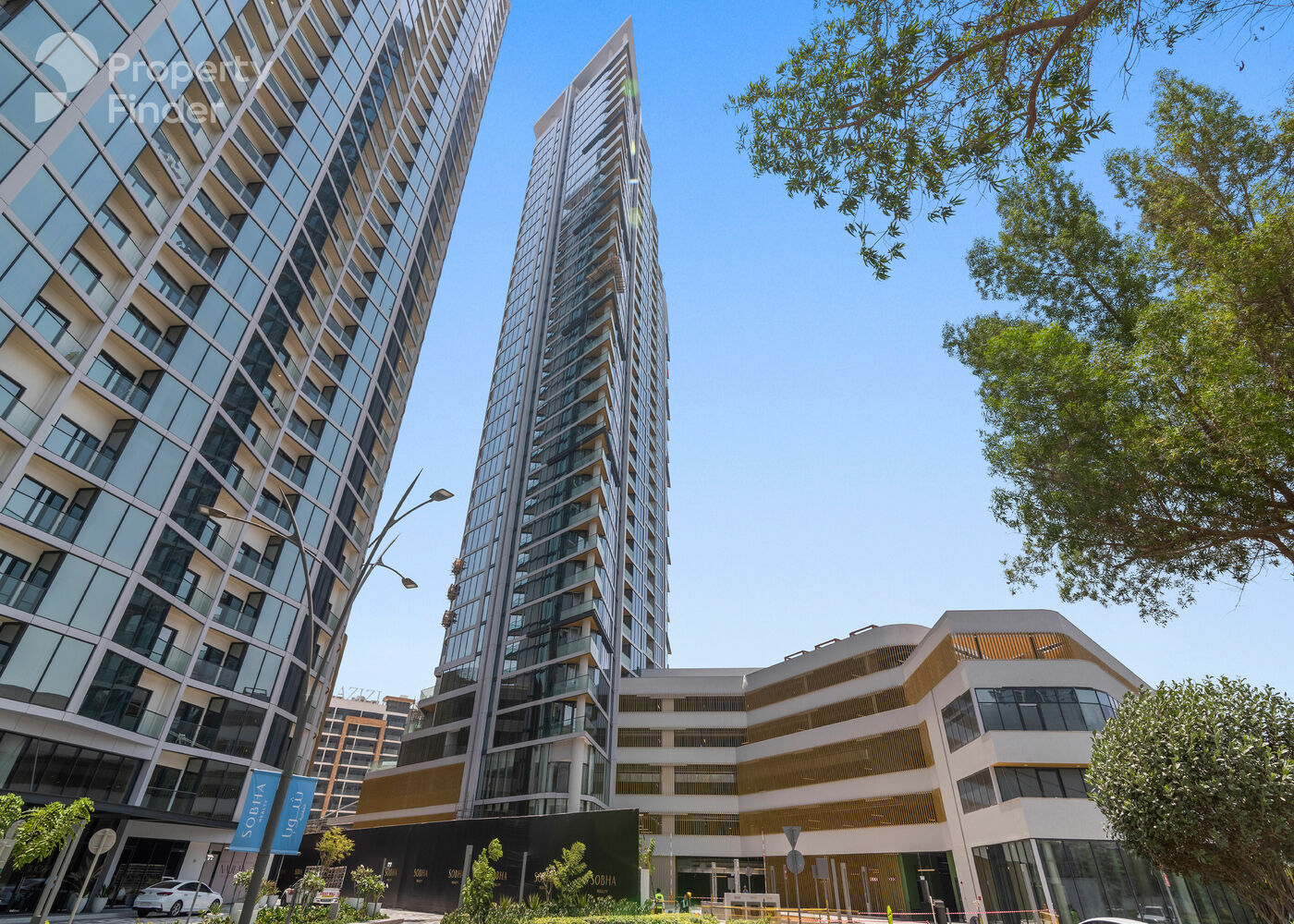 Gallery mosaic item small first