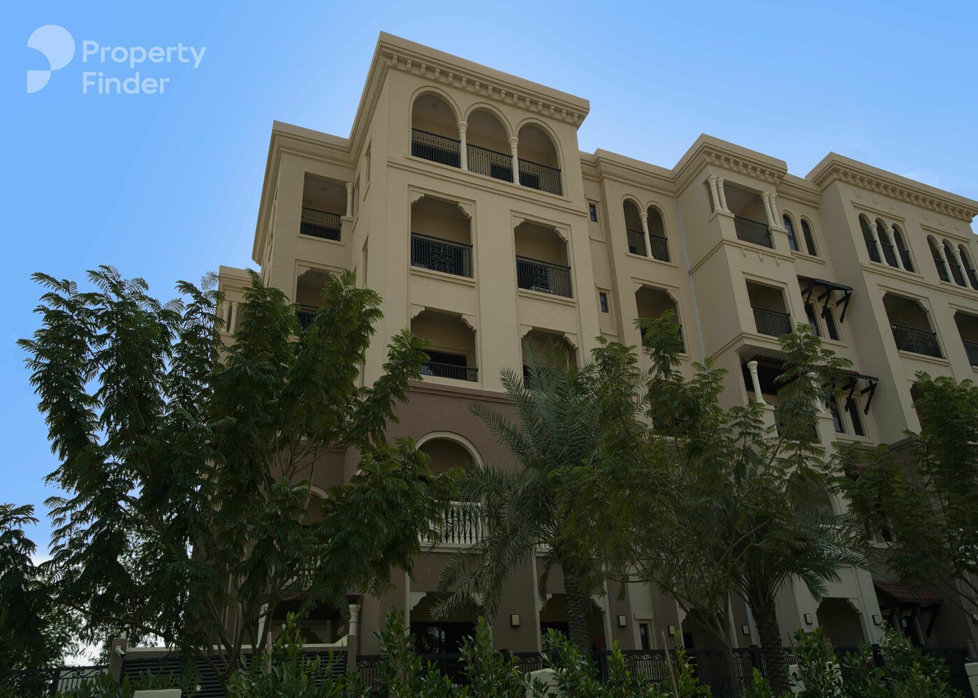 Gallery mosaic item small first