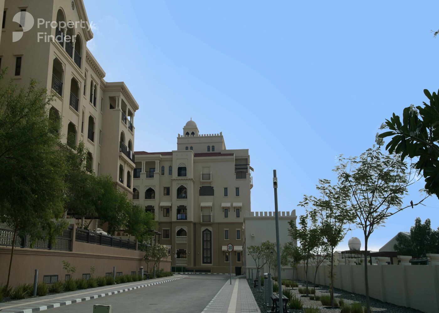 Gallery mosaic item small first