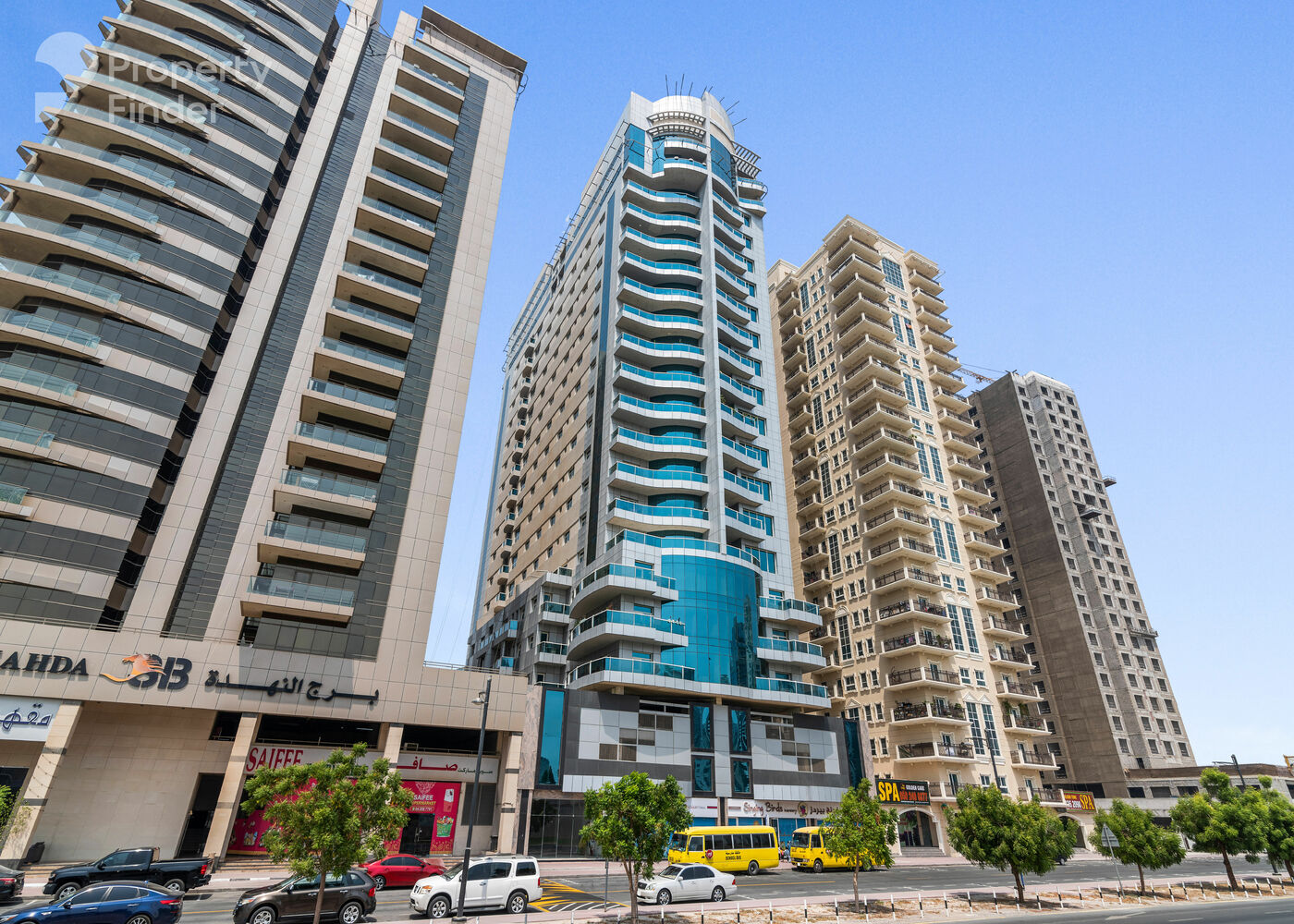 Gallery mosaic item small first