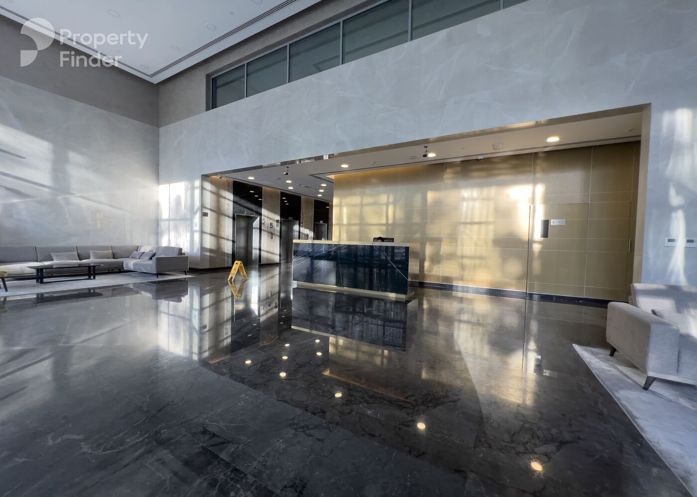 Gallery mosaic item small first