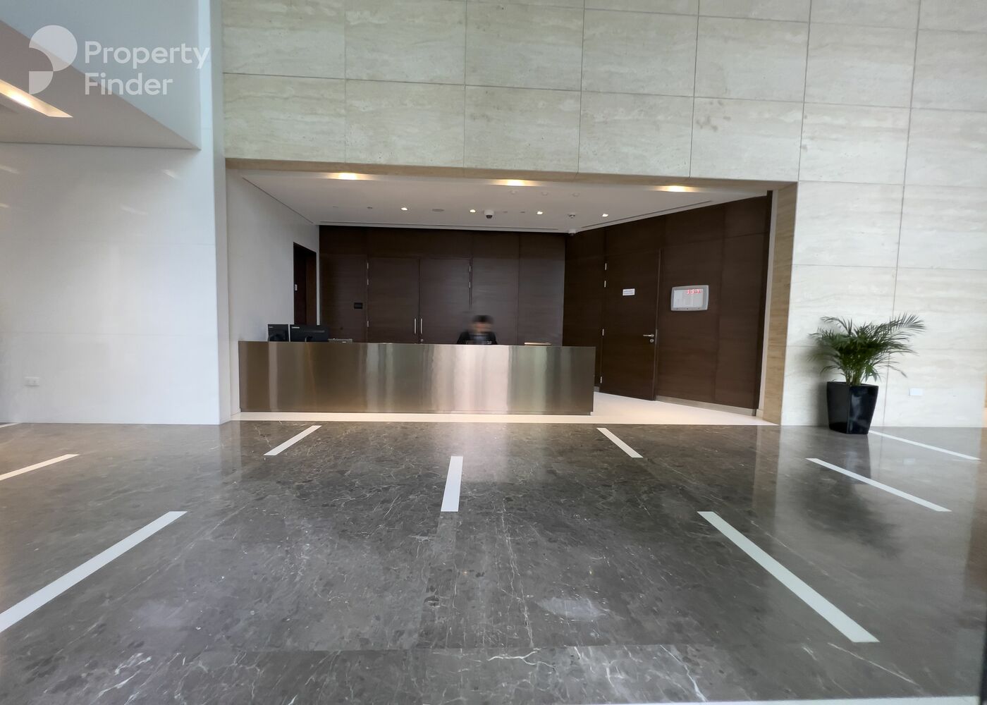 Gallery mosaic item small first