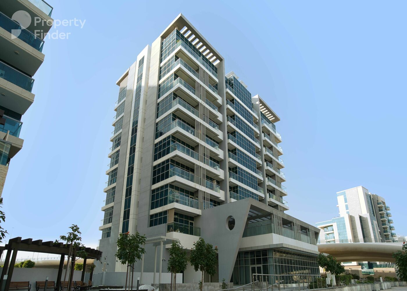 Gallery mosaic item small first