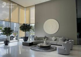 صورة لـ ردهة المبنى في برج كريك جيت 1