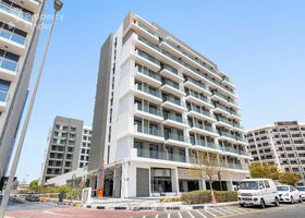 برج لايا هايتس