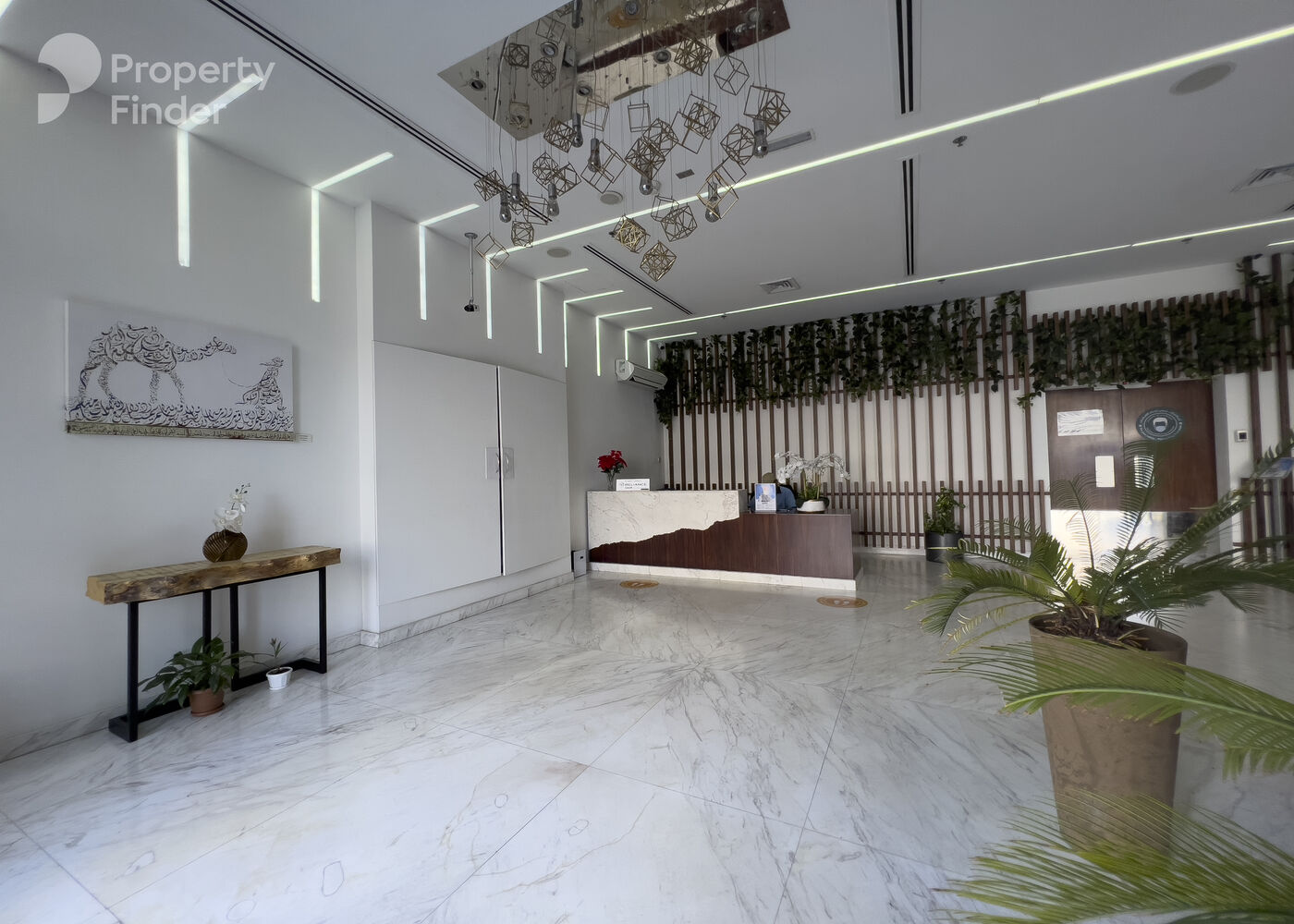 Gallery mosaic item small first