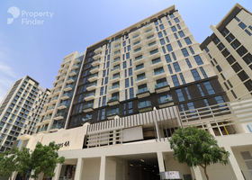 برج اكسبو فيلدج ريزيدنسز 4آي