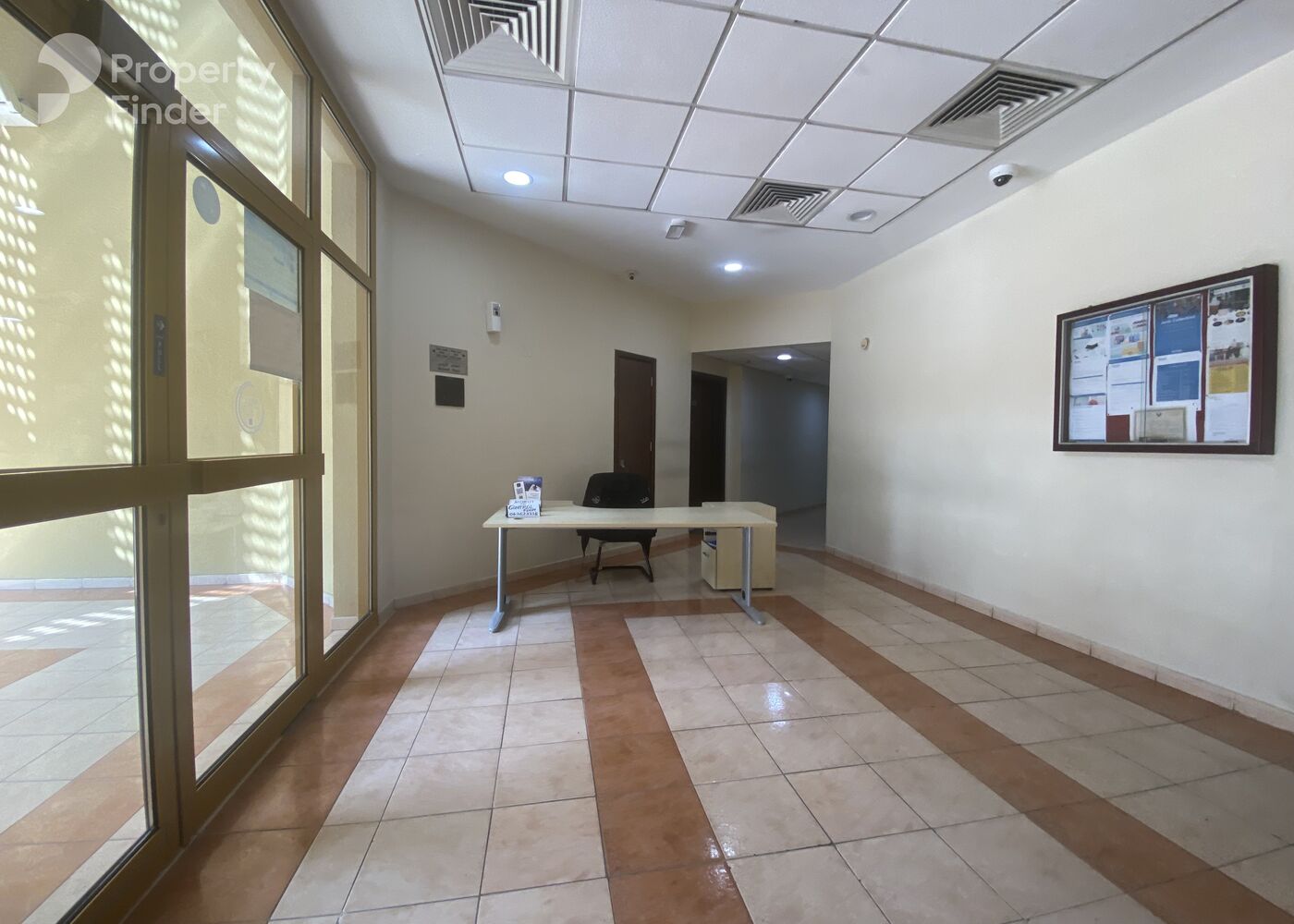 Gallery mosaic item small first