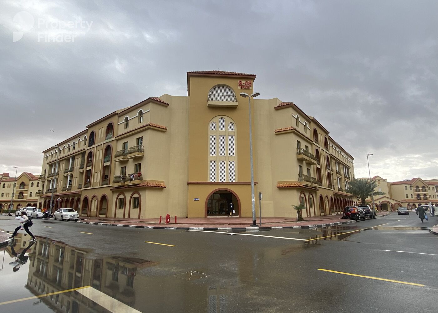 صورة لـ التصميم الخارجي للمبنى في S08