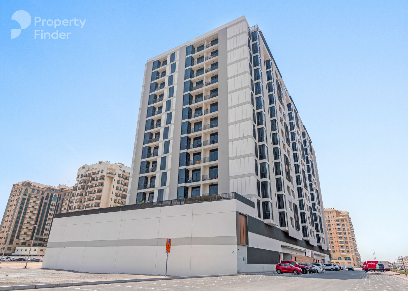 Gallery mosaic item small first