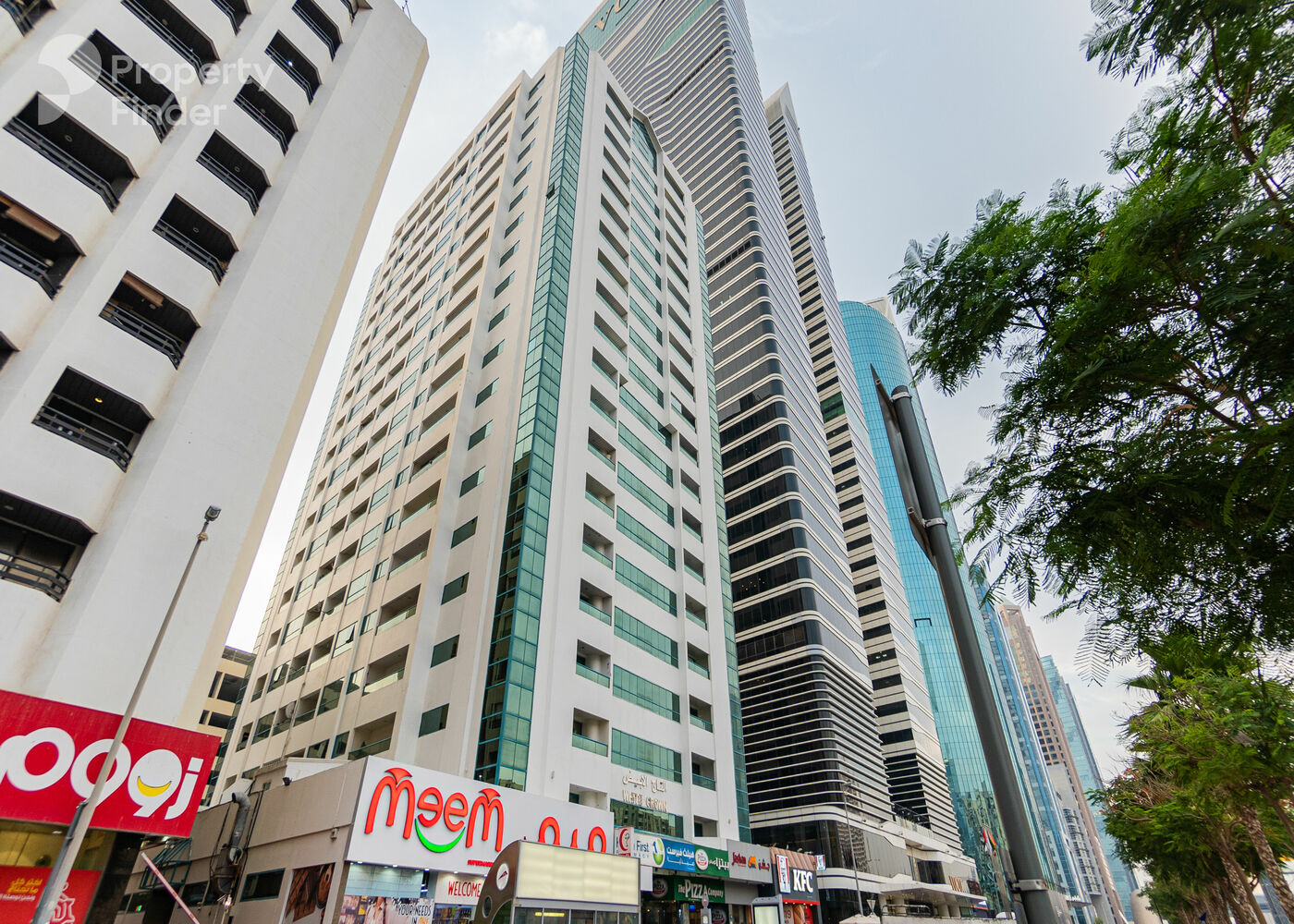 Gallery mosaic item small first