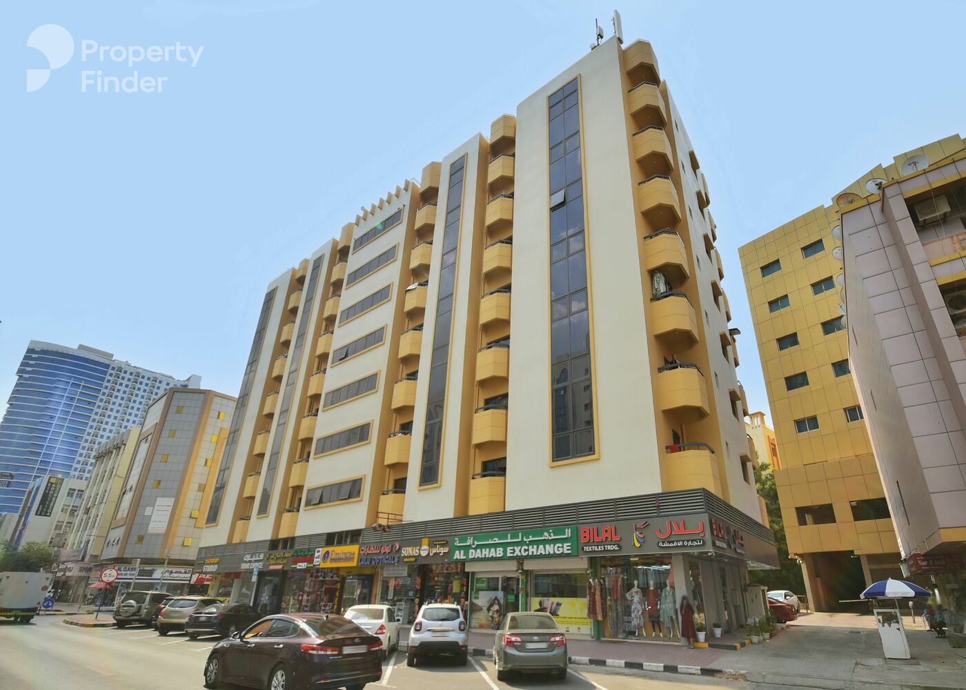 Gallery mosaic item small first