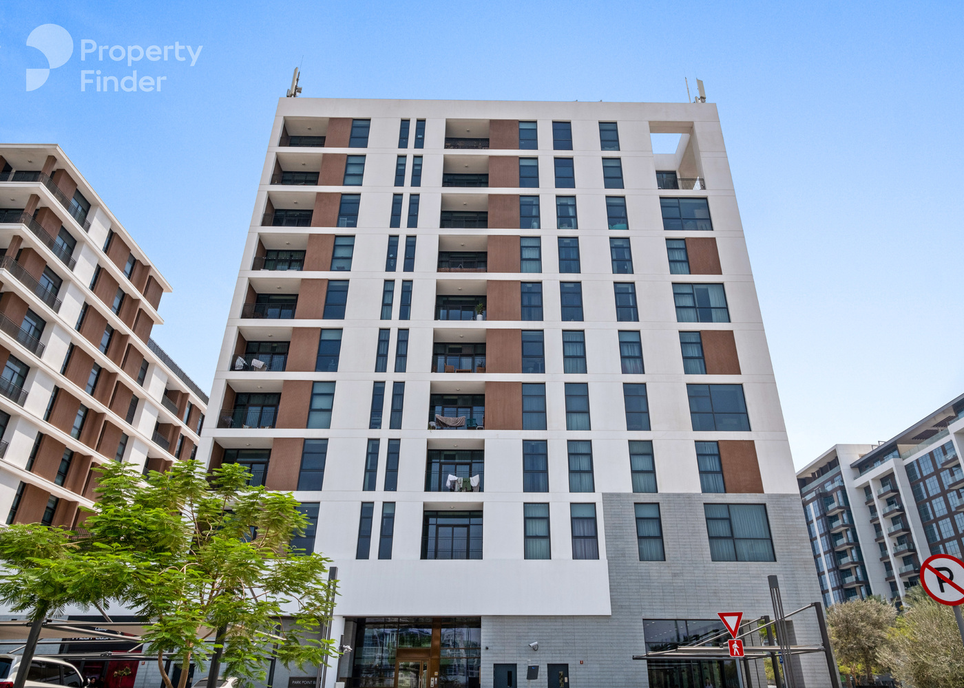 Gallery mosaic item small first