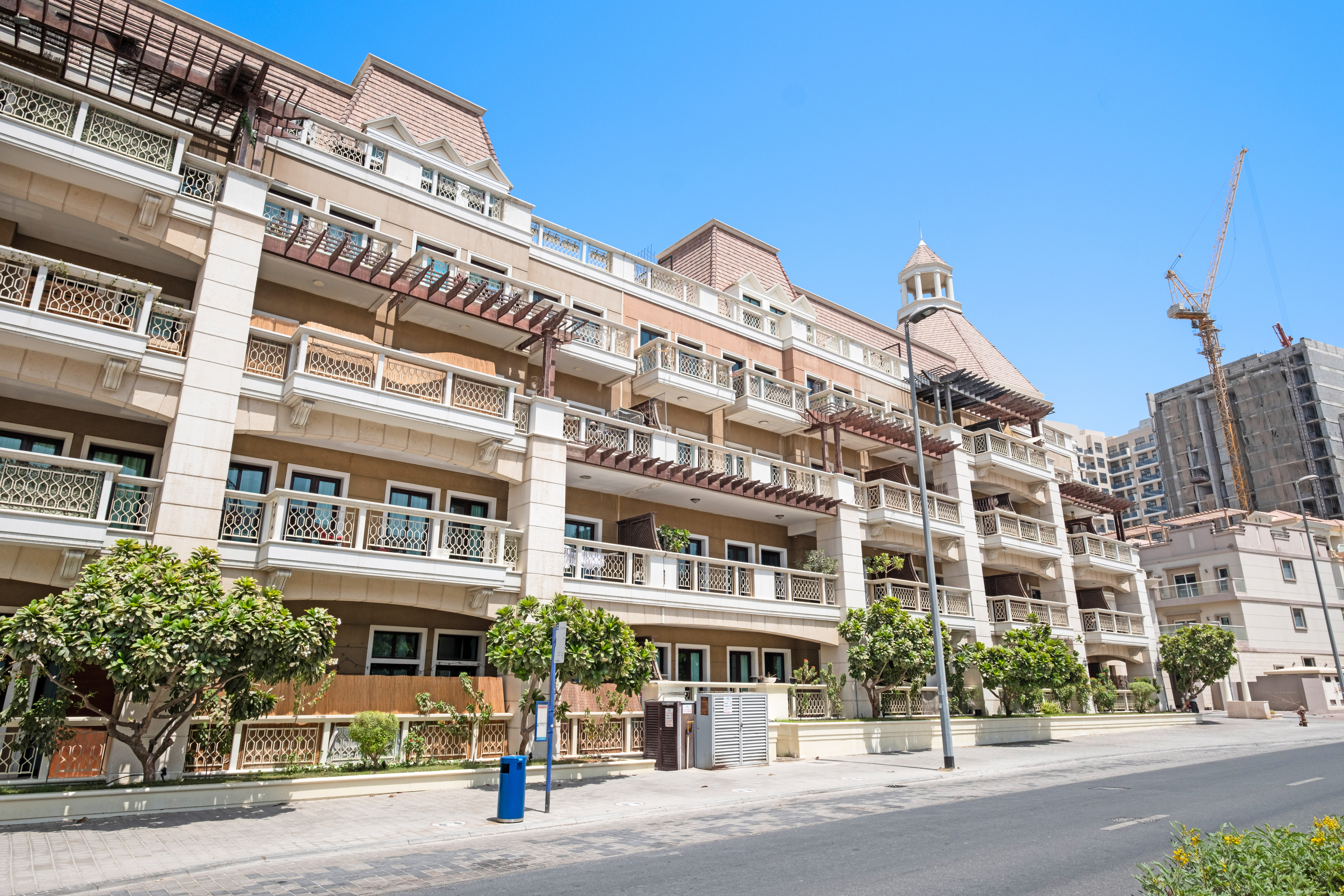 Le Grand Chateau A