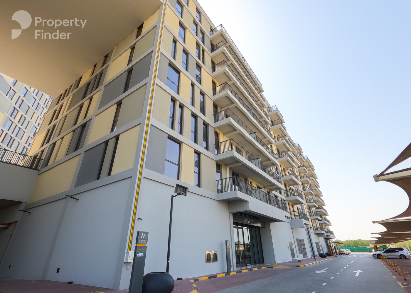 Gallery mosaic item small first